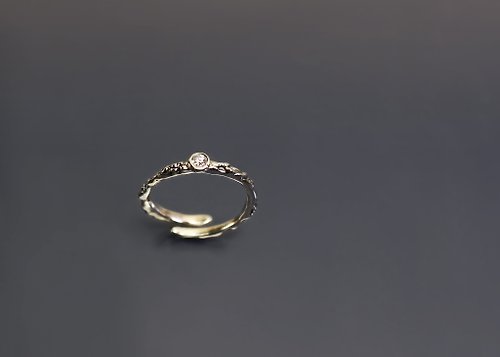 Maple jewelry design 實物系列-有機質感透明寶石925銀開口戒
