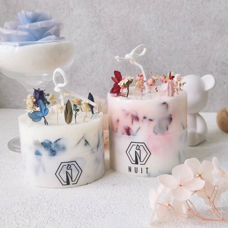 Dried flower scented candle/Mother’s Day gift - เทียน/เชิงเทียน - ขี้ผึ้ง 