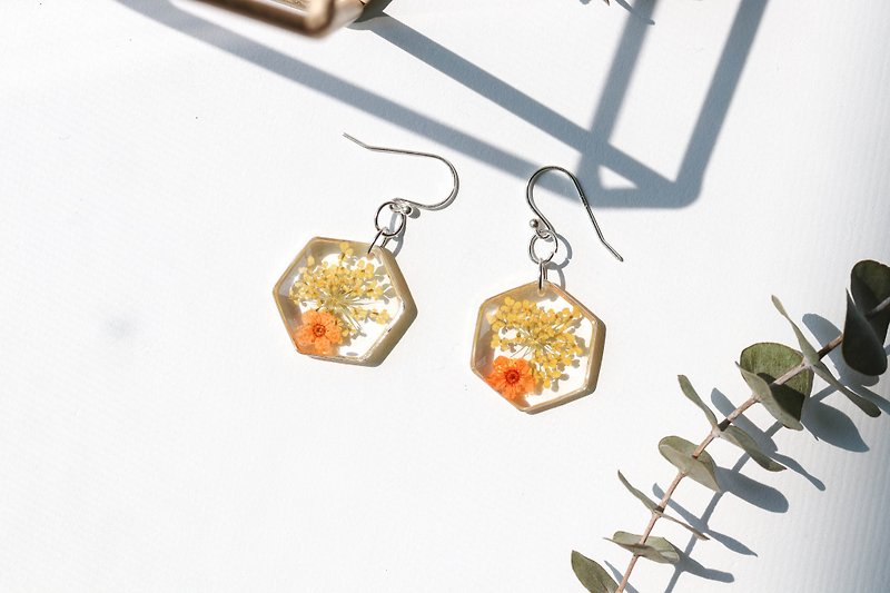 Bright sunshine - Flower earrings - Earrings & Clip-ons - Plants & Flowers Orange