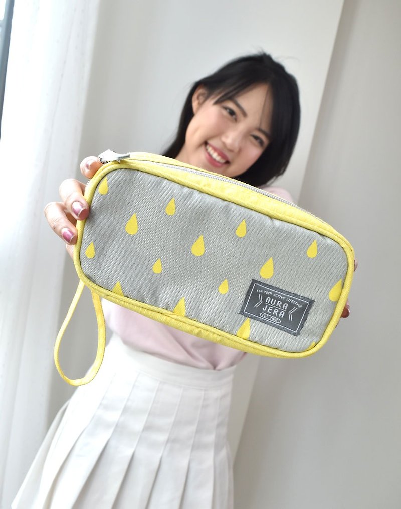 yellow make up bag,pouch,pencil case - 化妝包/收納袋 - 聚酯纖維 黃色