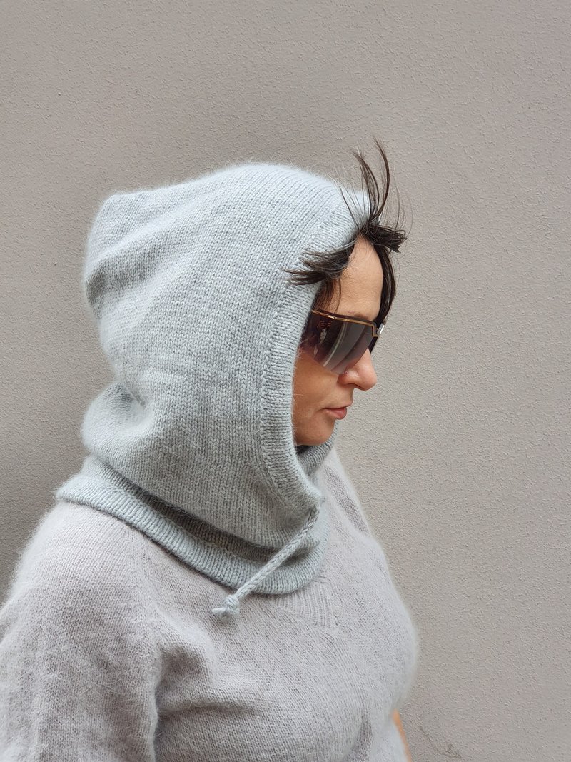 Angora hood. Gray merino balaclava - หมวก - ขนแกะ สีเทา