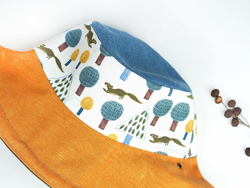 マーベリック村の手作り両面帽子漁師の帽子かわいい[森林リス] BF  -  68限定版 - 帽子 - コットン・麻 ホワイト