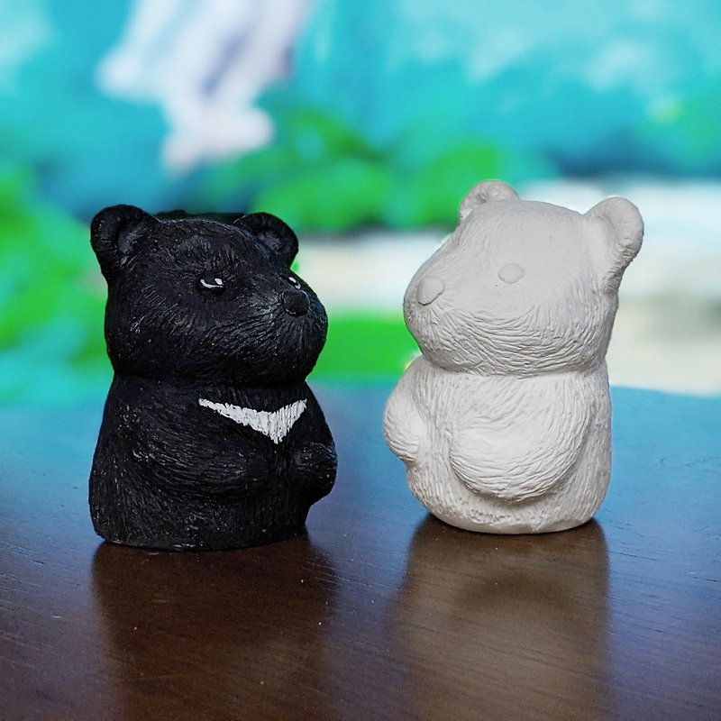 Bear doll diffused Stone gypsum white embryo can be colored DIY Taiwan black bear - น้ำหอม - วัสดุอื่นๆ ขาว