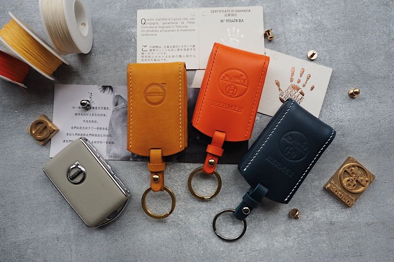 Customized Handmade Leather Volvo Car key Case.Car Key Holder/Case,Gift - ที่ห้อยกุญแจ - หนังแท้ หลากหลายสี