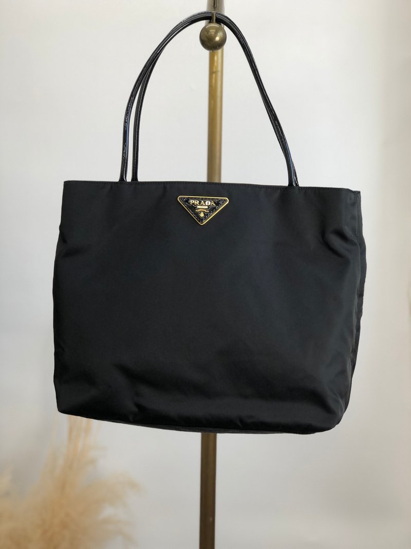 [Direct from Japan, branded used bag] PRADA Prada tote bag black triangle logo nylon vintage old kv3efh - Handbags & Totes - Nylon Black