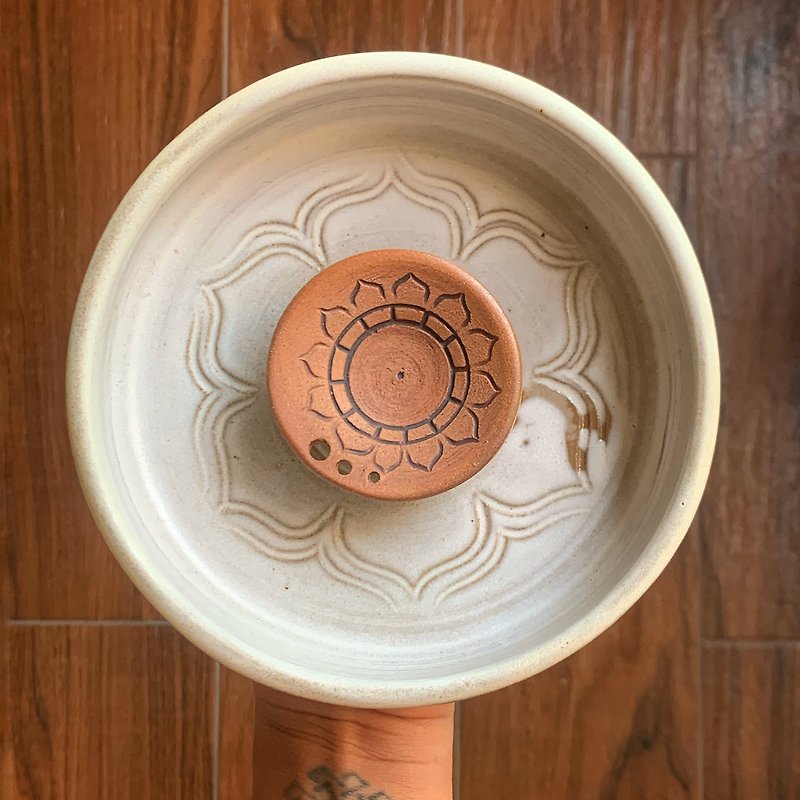 MEDITATION CERAMIC PLATE - Chakra design - Items for Display - Pottery White
