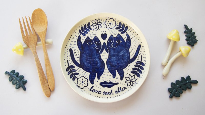 Couple Cat (L) l ceramics l May & Clay Ceramics Studio. - 碟子/醬料碟/醬油碟 - 陶 藍色