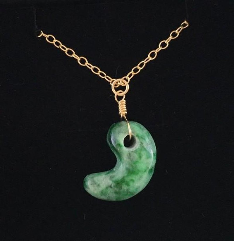 Jade 玉 玉 ◇ natural jade from Burma K14GF Pendant 5 - Necklaces - Gemstone 