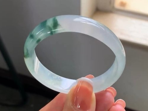 Good Morning Studio 冰種翡翠天然翡翠玉鐲A玉手鐲 玉鈪 • 冰種飄花翡翠貴妃鐲