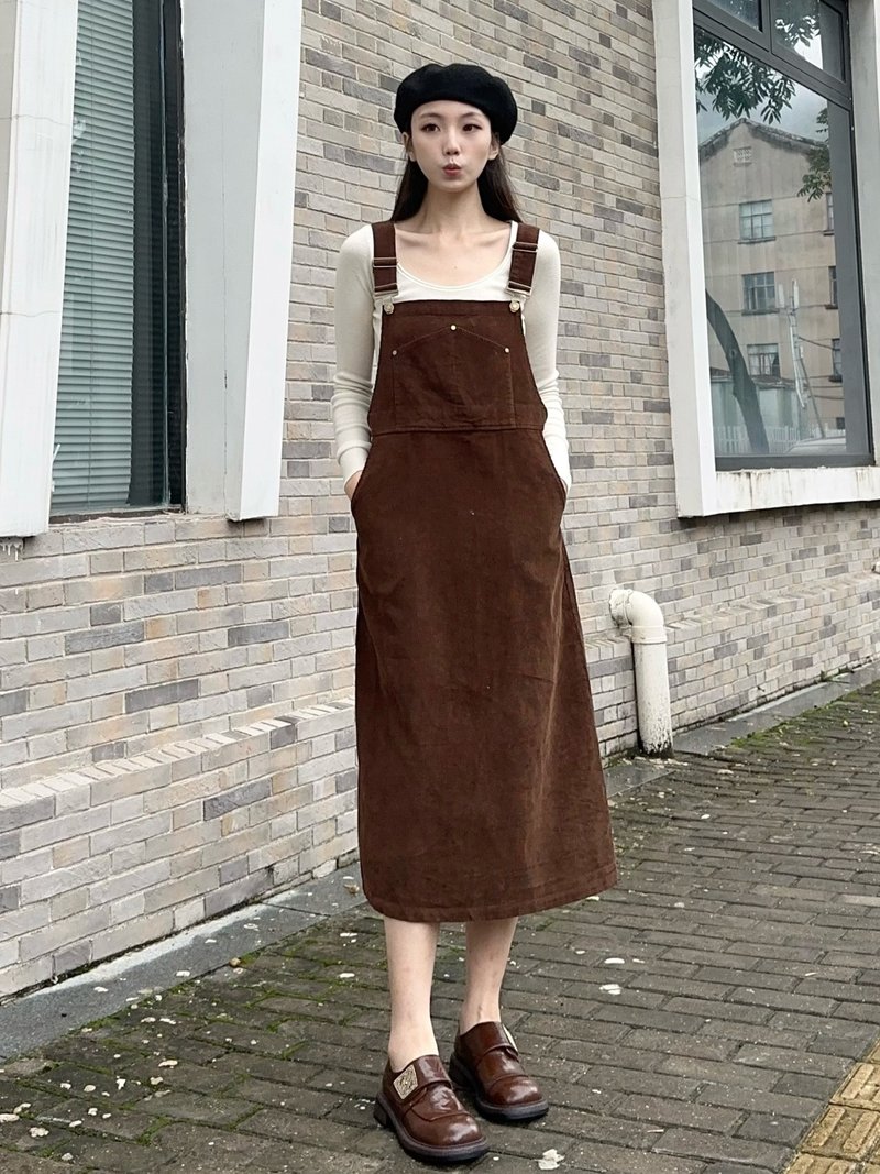 Corduroy versatile adjustable overalls skirt - ชุดเดรส - ผ้าฝ้าย/ผ้าลินิน 