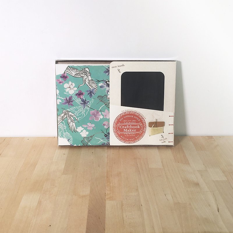 Japanese Style Craftbook Maker (DIY Notebook / Bookbinding Kit) - Green - งานไม้/ไม้ไผ่/ตัดกระดาษ - กระดาษ สีเขียว