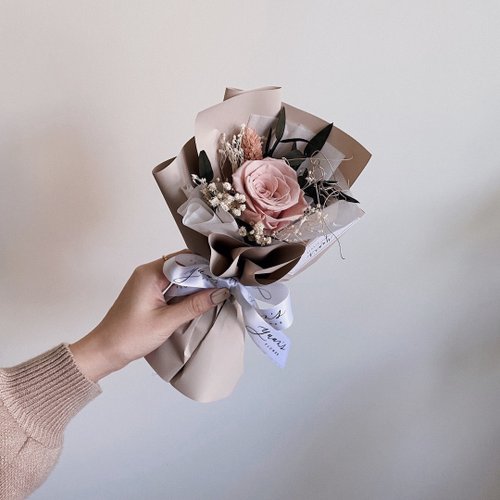 原點花藝設計 / Yuan's Flower 情人節花束 畢業花束 生日禮物 擴香花束 永生花 韓式 簡約花束