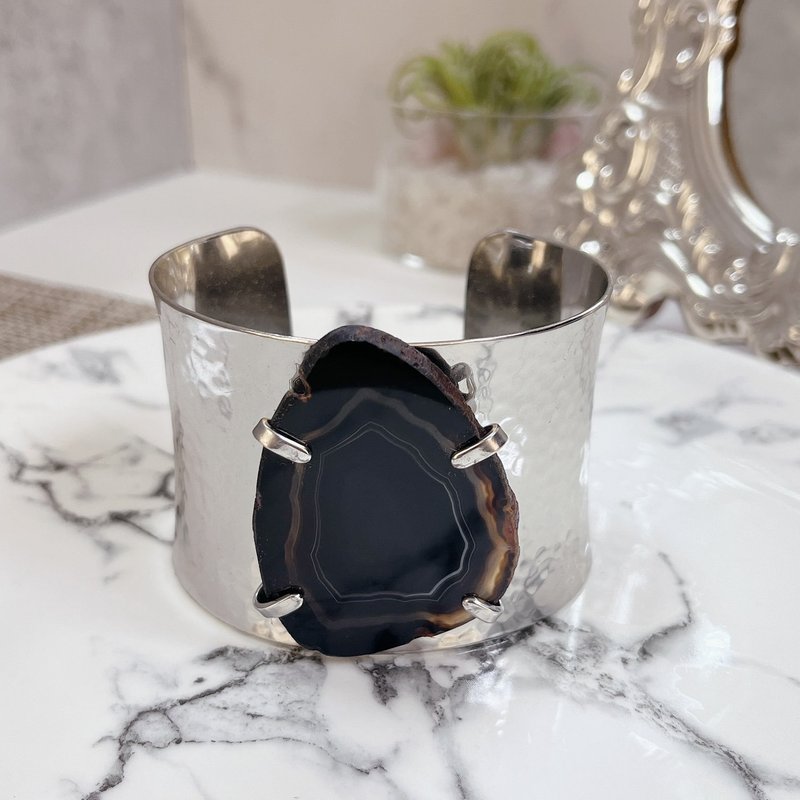 黑色瑪瑙片 銀寬版手環 - 手鍊/手環 - 半寶石 