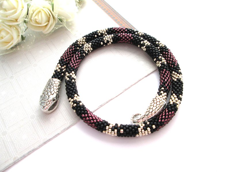 Snake striped beaded bracelet Amethyst Burgundy Silver Ouroboros jewelry for her - 手鍊/手環 - 其他材質 多色