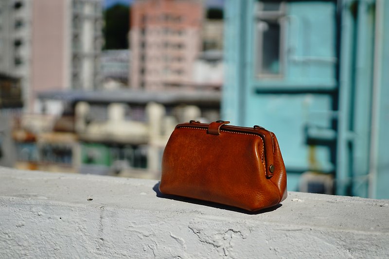MOOS  MINI doctor bag  16:9 fat size 16 X 9.5 X 6 cm - Handbags & Totes - Genuine Leather Orange