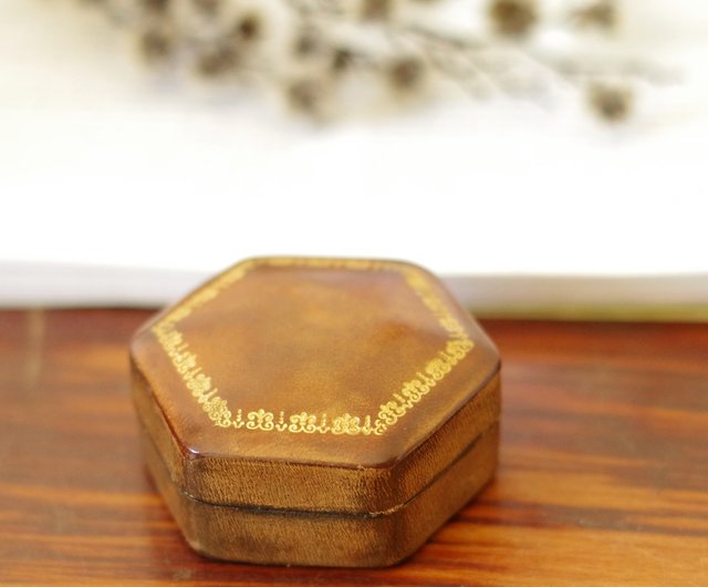 Vintage Philip Jewelry/trinket Box - Etsy