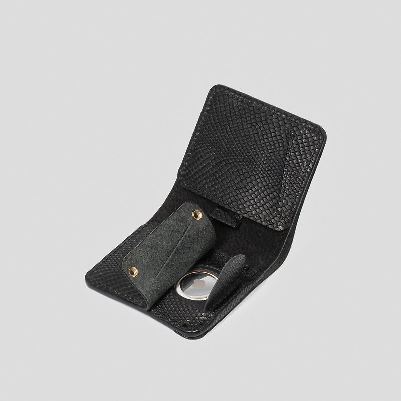 Leather AirTag Wallet - Billfold Snake Print - กระเป๋าสตางค์ - หนังแท้ สีดำ