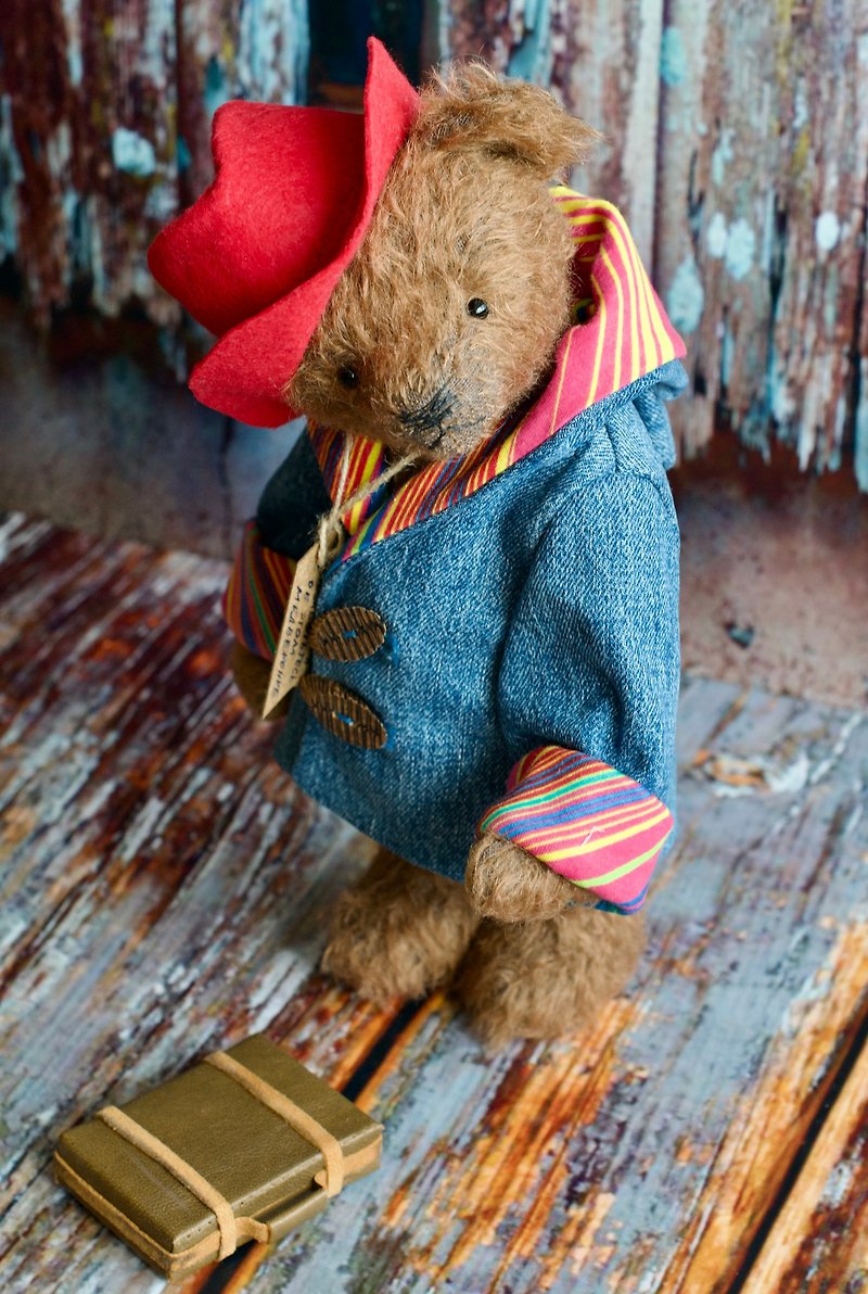 Migratory Teddy Bear created with german mohair in a hat and coat - ตุ๊กตา - วัสดุอื่นๆ สีนำ้ตาล