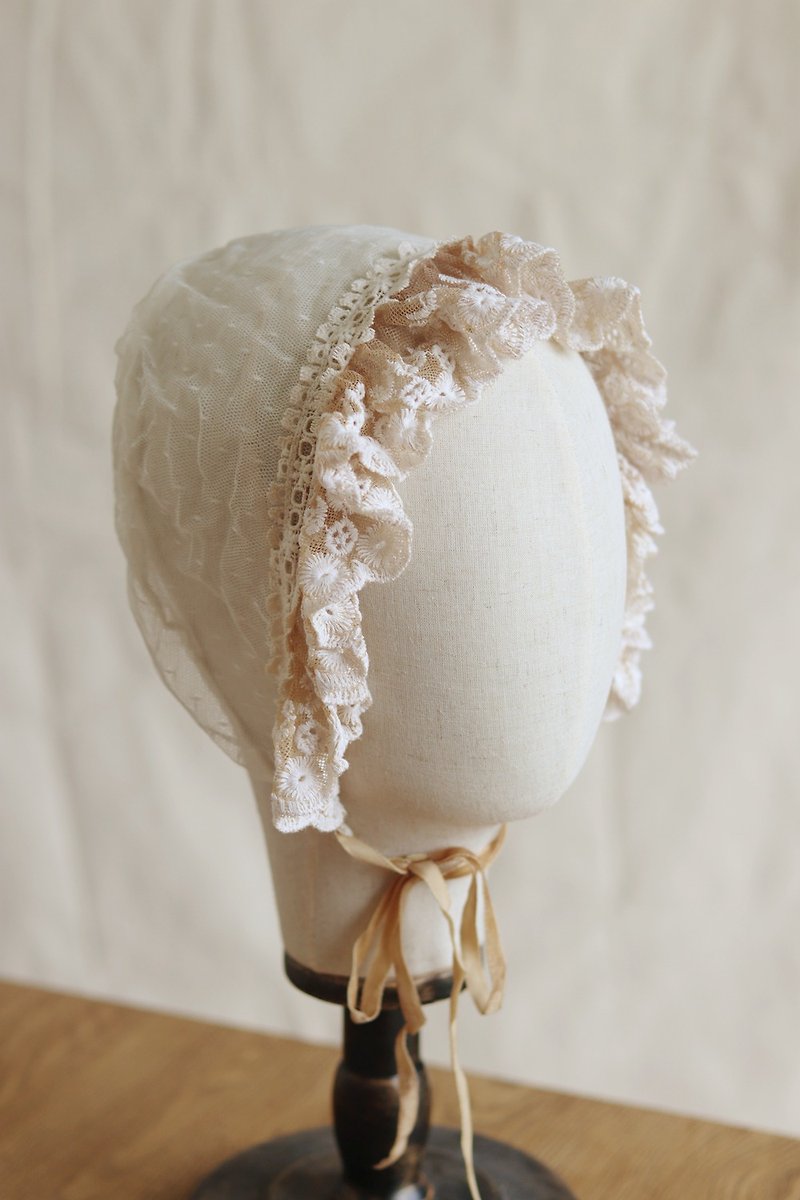 Tea-dyed handmade lace hat Bonnet - Hats & Caps - Other Materials 