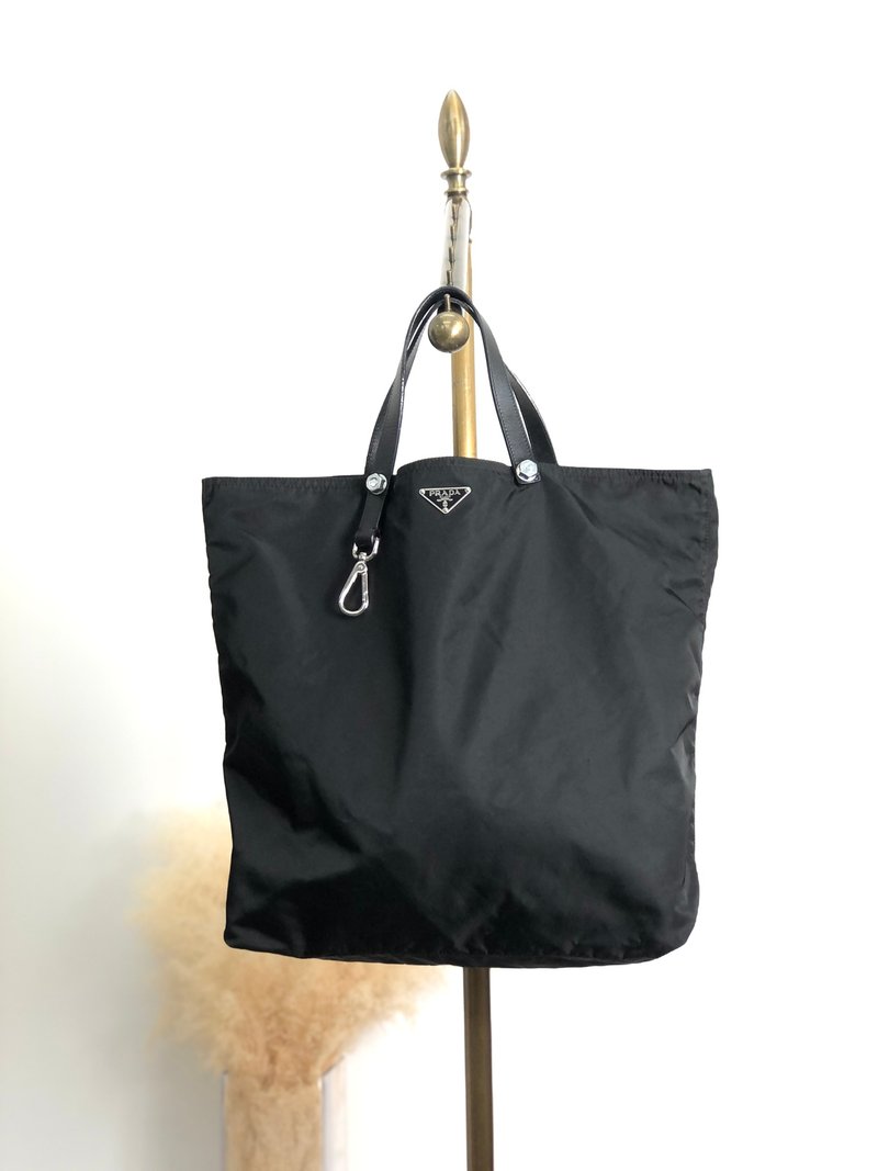 【 日本直送　名牌中古包 】PRADA プラダ トートバッグ ブラック トライアングルロゴ ナット ナイロン VA0479 vintage  i2tjbe - 手提包/手提袋 - 尼龍 黑色
