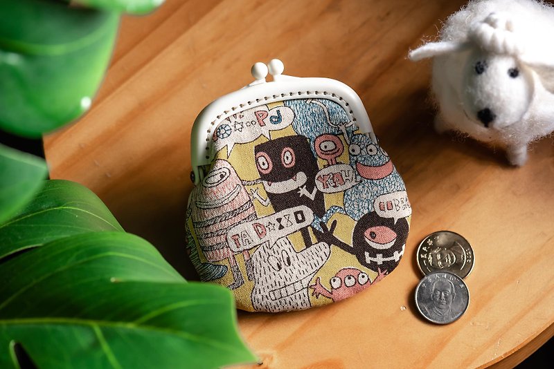 [Little Monster's Party-Pink] Coin Purse#小口金包#cute#Japanese#storage - Coin Purses - Cotton & Hemp Pink
