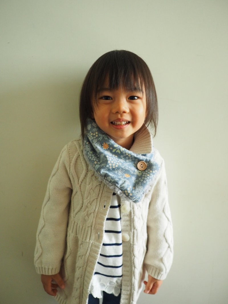 Handmade sewing neck warmer scarf for kid and adult - ผ้าพันคอถัก - ผ้าฝ้าย/ผ้าลินิน สีน้ำเงิน