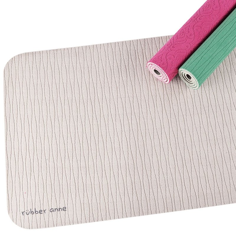 【rubber anne】Soft diatomaceous earth fabric floor mat (60x40cm) - พรมปูพื้น - เส้นใยสังเคราะห์ 