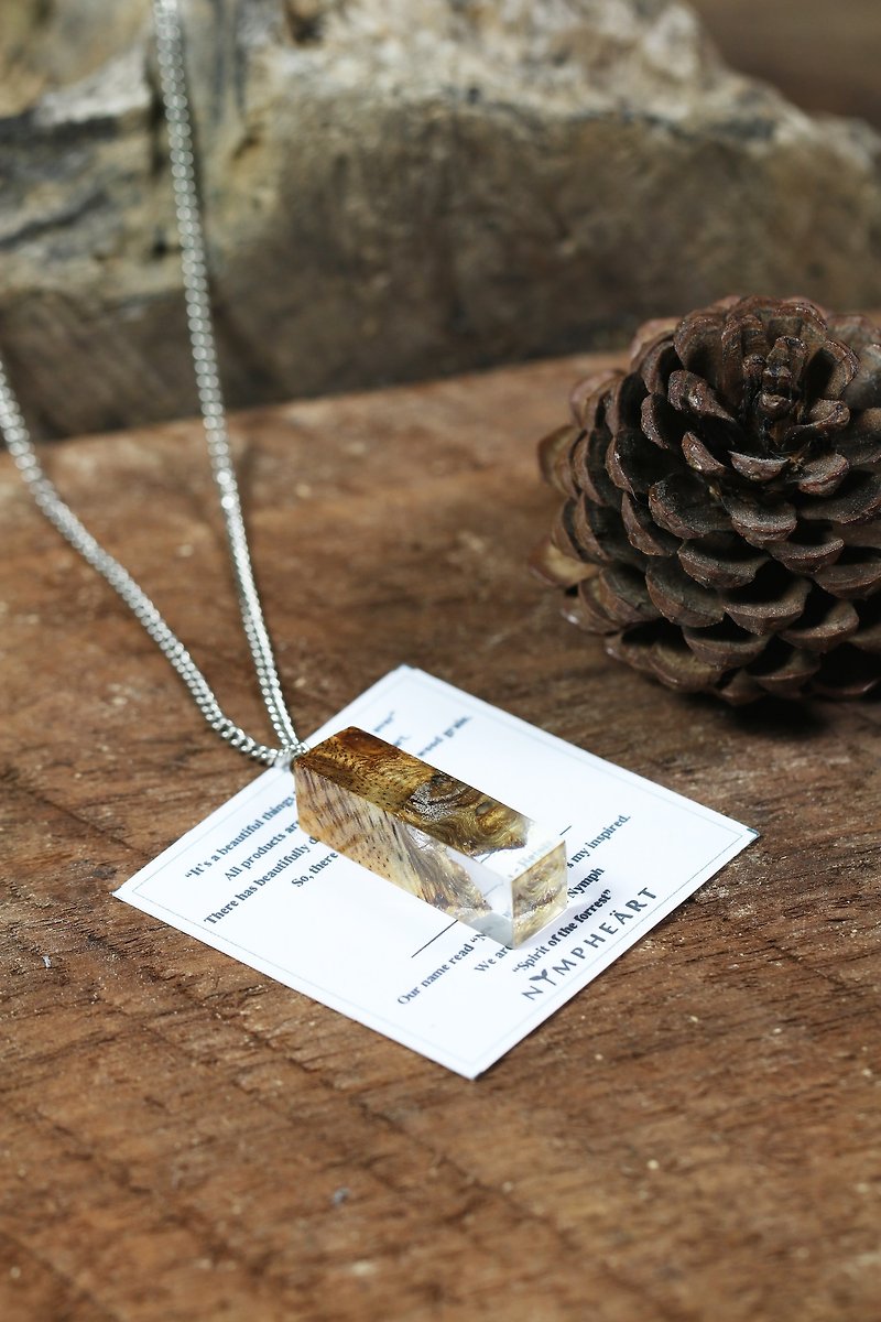 *In stock* Wonder burl wood - NYMPH'S necklace - Necklaces - Wood Transparent