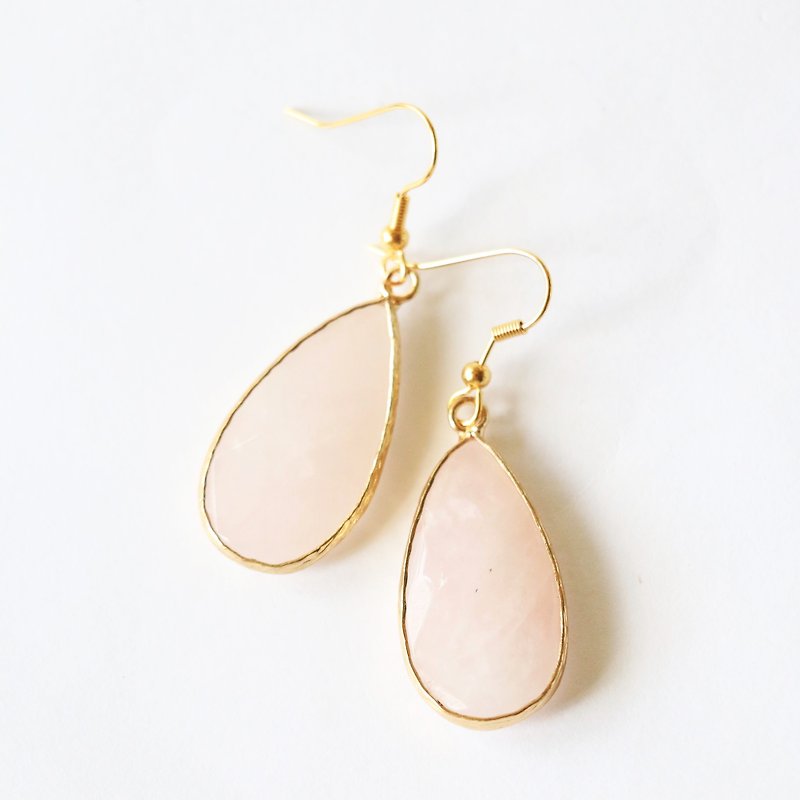 Rose quartz dangle earrings - 18k gold plated earrings - natural crystal earring - ต่างหู - เครื่องเพชรพลอย สึชมพู