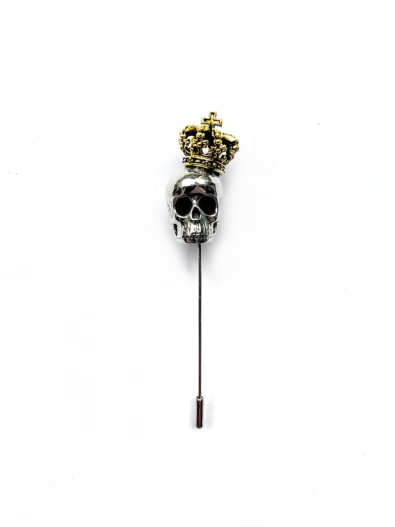 Golden Crown Skull Lapel Pin. - Brooches - Other Metals Silver