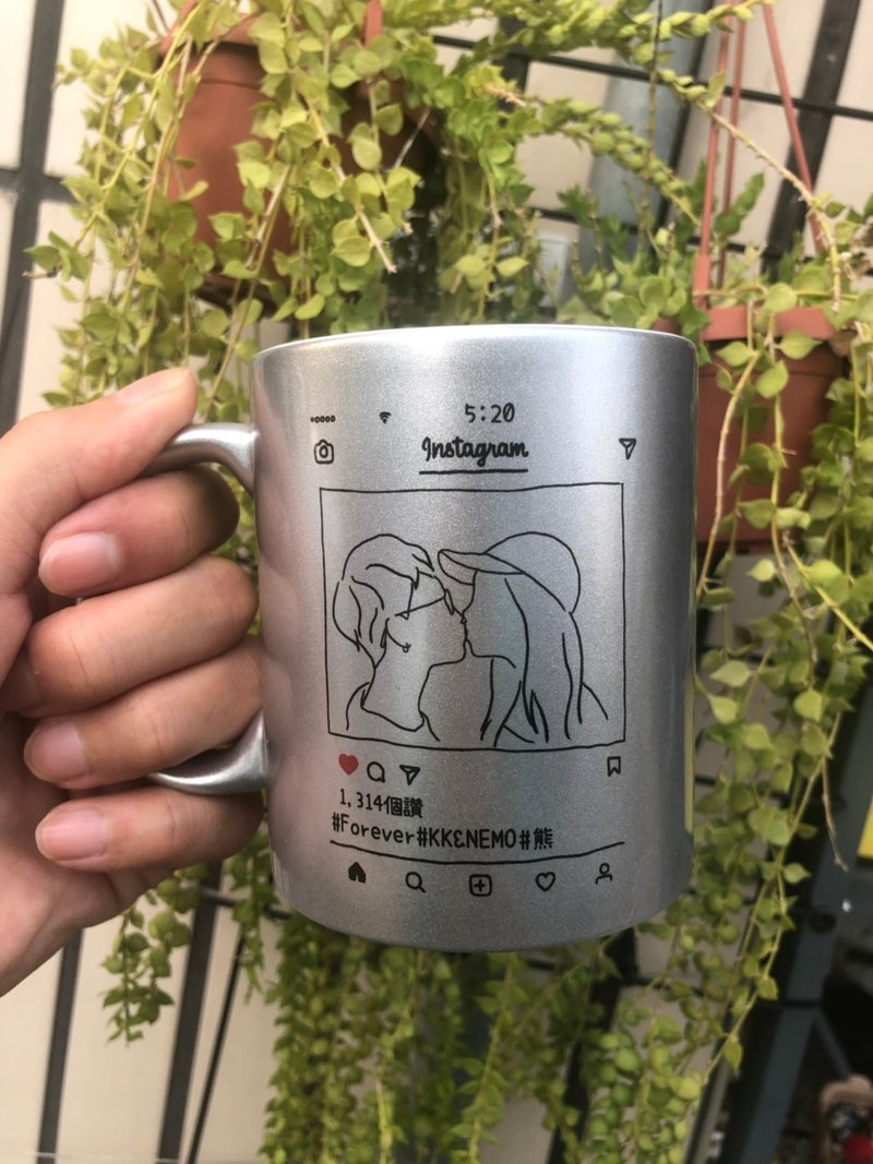 IG回憶紀念線條馬克杯 情侶對杯 客製化禮物 手繪杯子 金杯銀杯款 - 杯子 - 不鏽鋼 透明