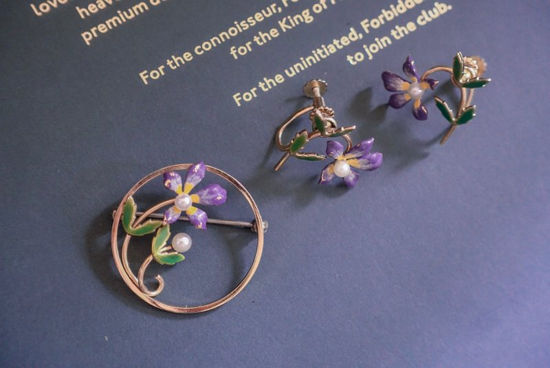 American Antique Krementz Purple Violet Flower Pearl Earrings Brooch Set - ต่างหู - โลหะ สีม่วง