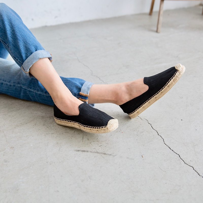 日本布料手工草編鞋-和風十字紋 絕版 出清品 - 女款休閒鞋 - 棉．麻 黑色