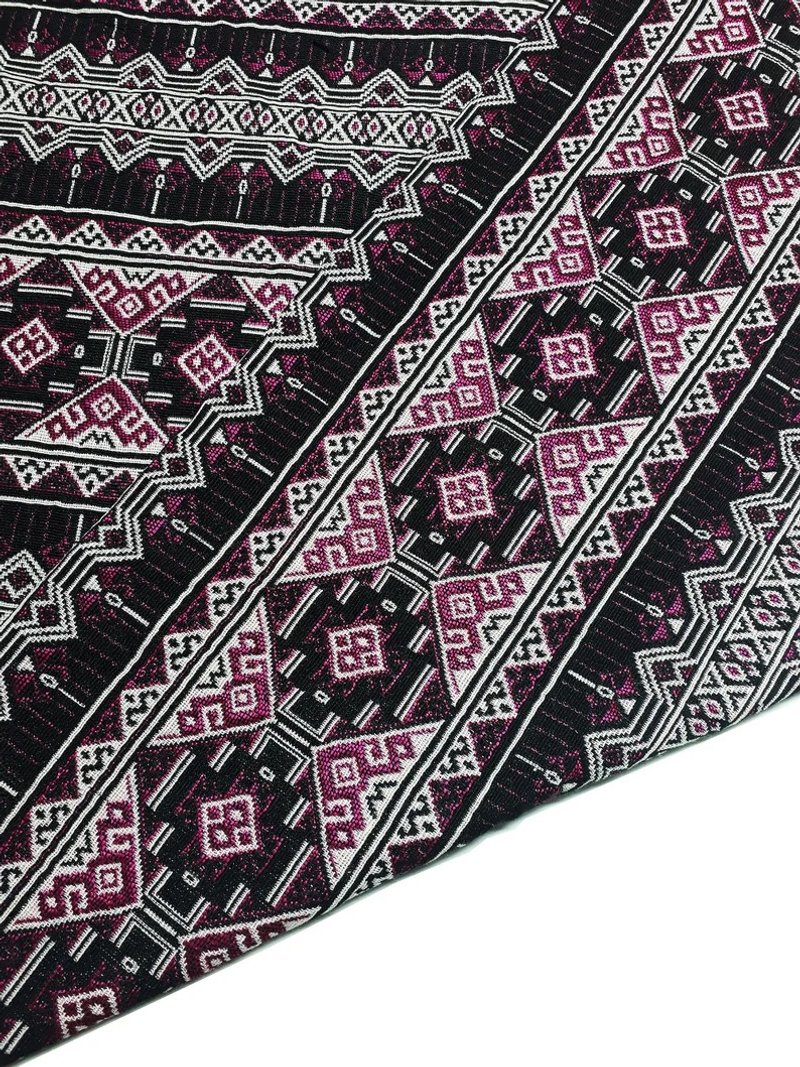 Multi-color Tribal Fabric Thai Woven Fabric Craft Supplies Textile 1/2 yard - 編織/刺繡/羊毛氈/縫紉 - 其他材質 黑色