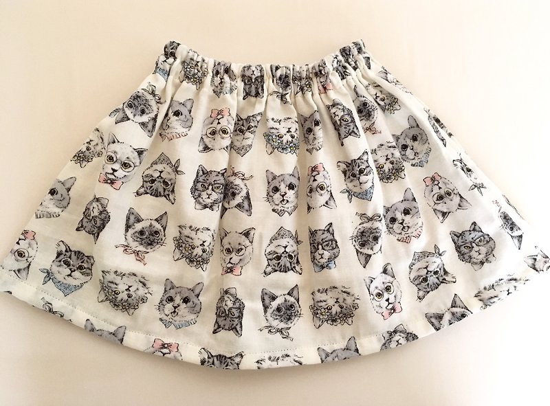 Mama and Matching * Gather Skirt of Fluffy Double Gauze * Spoof Cat Pattern * Parent and Child * Off White - Other - Cotton & Hemp White