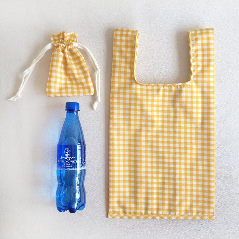 Refreshing yellow plaid shopping bag with a pocket - Handbags & Totes - Waterproof Material Yellow
