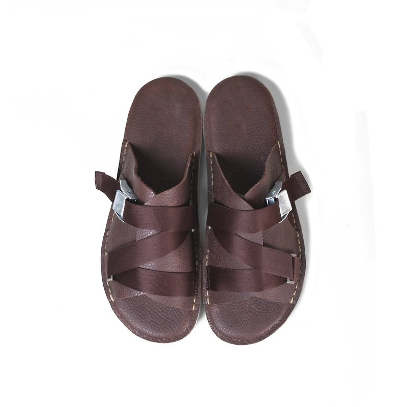 oqLiq-Display in the lost – webbing slippers (Brown) - รองเท้าแตะ - หนังแท้ สีนำ้ตาล