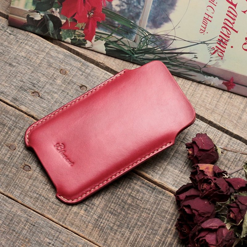 Minimal classical red dip dyeing yak leather handmade iPhone case / bare machine / limited edition - Phone Cases - Genuine Leather Red