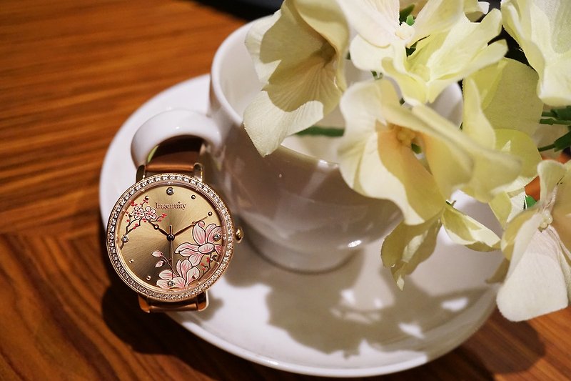 Ingenuity Flower Angel Classic - Love Awakening  ─ Classic Watch - Women's Watches - Other Metals Gold