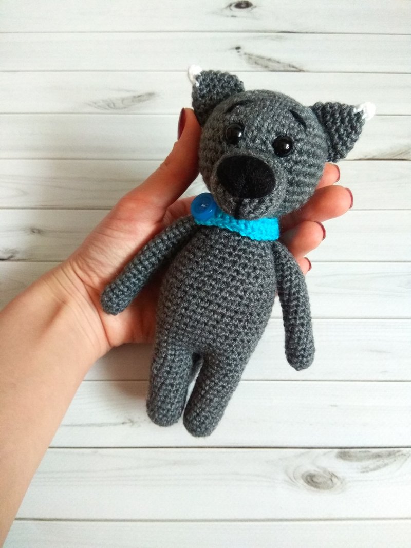 Crochet Wolf Toy, Soft wolf toy - ของเล่นเด็ก - ผ้าฝ้าย/ผ้าลินิน สีเทา