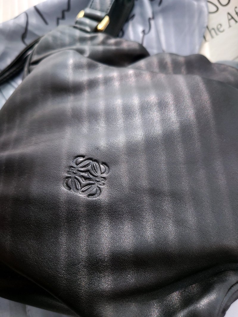 中古包 Loewe 束繩袋束口袋束繩包 手挽袋手提包單肩包單肩包 - 手提包/手提袋 - 真皮 黑色