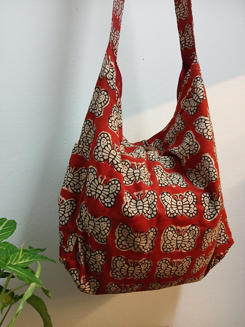 Hand block printed cotton bag, Indian block printed bag, Crossbody bag, Red - 側背包/斜背包 - 棉．麻 紅色
