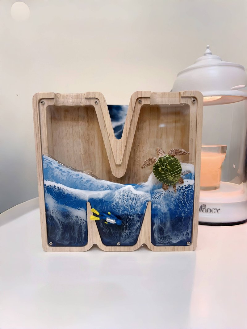 海浪存錢筒 可選擇2隻公仔   環氧樹脂Epoxy 可使用文化幣 - 其他 - 防水材質 