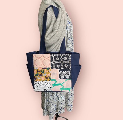 ミナペルホネン 肩がけ Mサイズ ポケットトートバッグ - ショップ