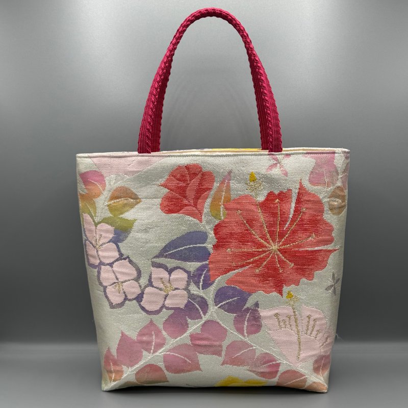 着物 帯 帯締め ハンドメイド トートバッグ リメイク ピンク 紫 草花文 ふくれ織 - 手提包/手提袋 - 絲．絹 銀色