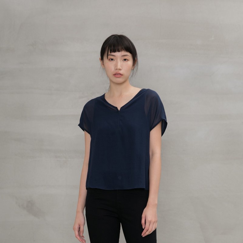 卓然真我透膚上衣 Alternative Girl See Through Top T292 - 女上衣/長袖上衣 - 其他人造纖維 多色