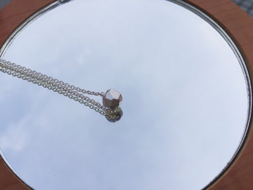 68 Jewellery｜純銀。天然石。輕珠寶 //隨形小石子項鍊// S925純銀 手工純銀 百搭 簡約 隨性
