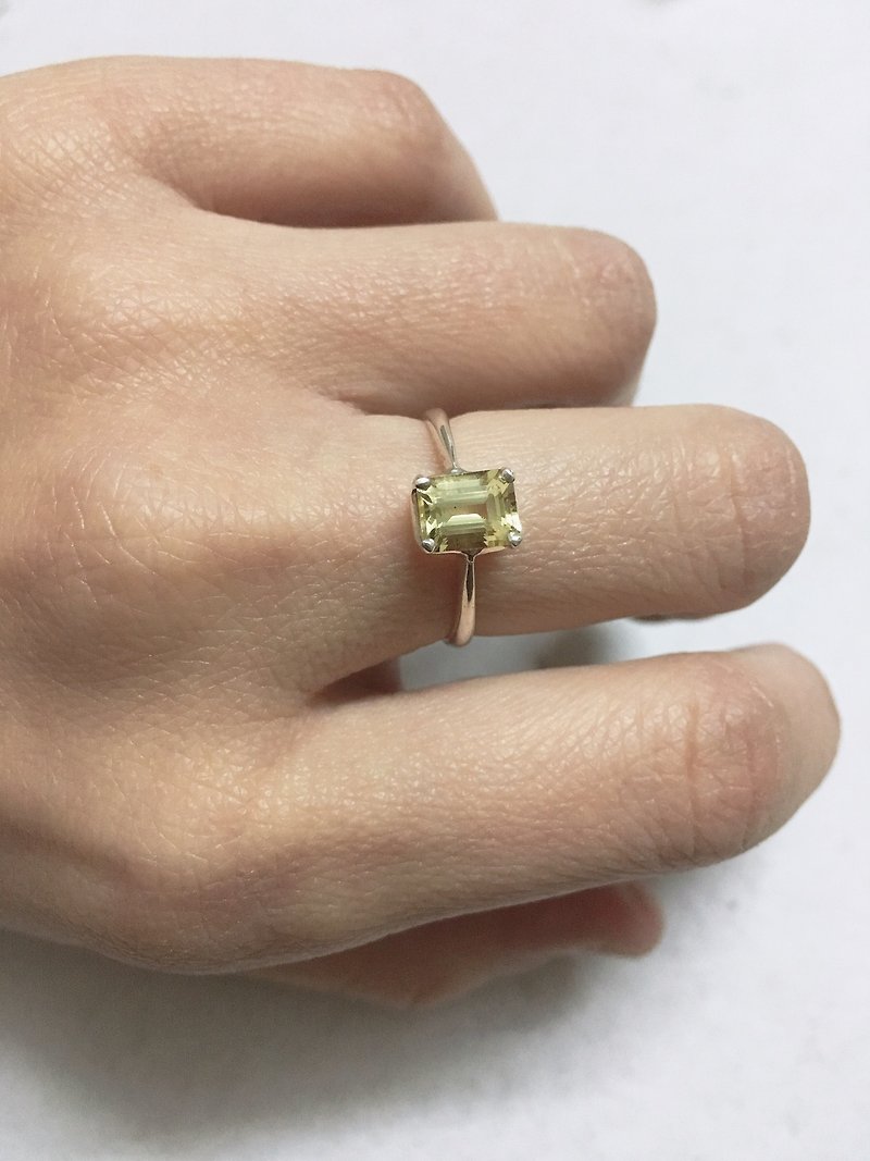 Aquamarine Finger Ring Handmade in Nepal 92.5% Silver - General Rings - Gemstone 