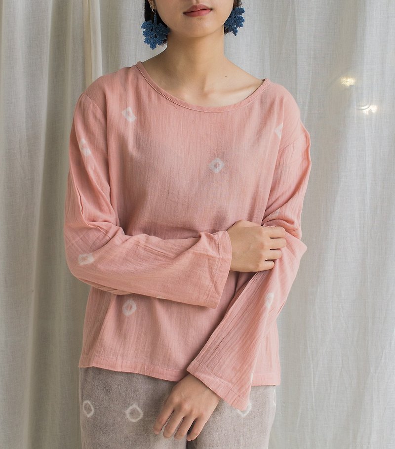 Natural dye long-sleeve shirt / polka dot pastel pink - 女裝 上衣 - 棉．麻 粉紅色