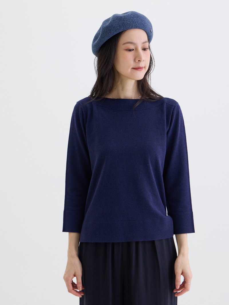 赫本小姐船型領針上衣-湖色 - 女上衣/長袖上衣 - 其他人造纖維 藍色